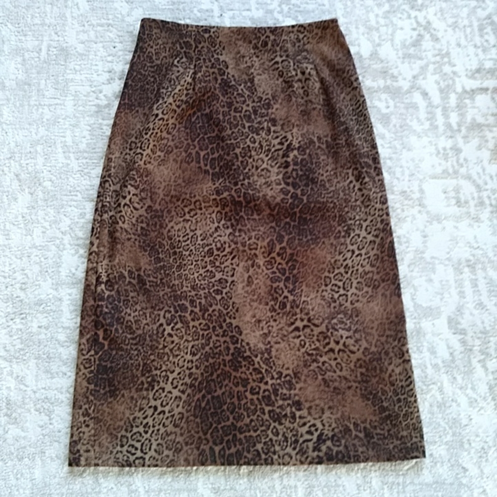 Vtg. Briggs Leopard Animal Print Midi Skirt 10P